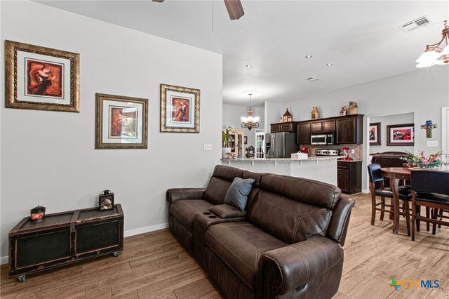 540 County Road 3351, Kempner, TX 76539