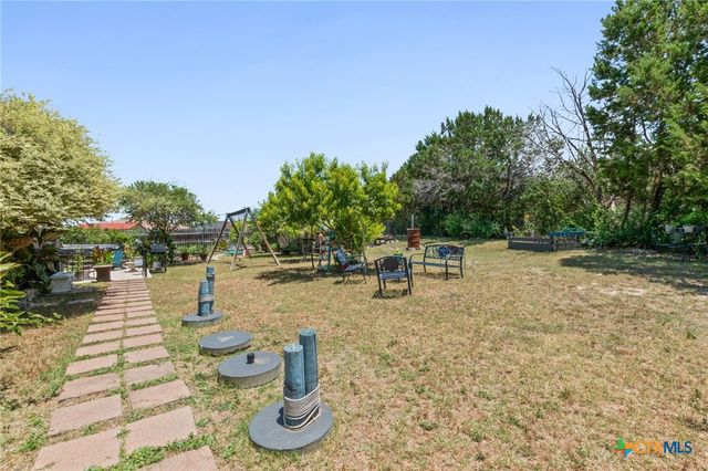 540 County Road 3351, Kempner, TX 76539