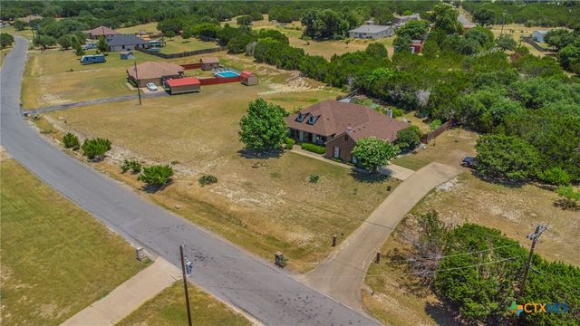 540 County Road 3351, Kempner, TX 76539