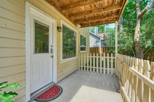 59 W Gaslight Place, Spring, TX 77382