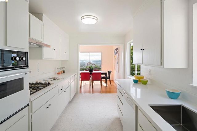5941 Harbor View Ave, San Pablo, CA 94806