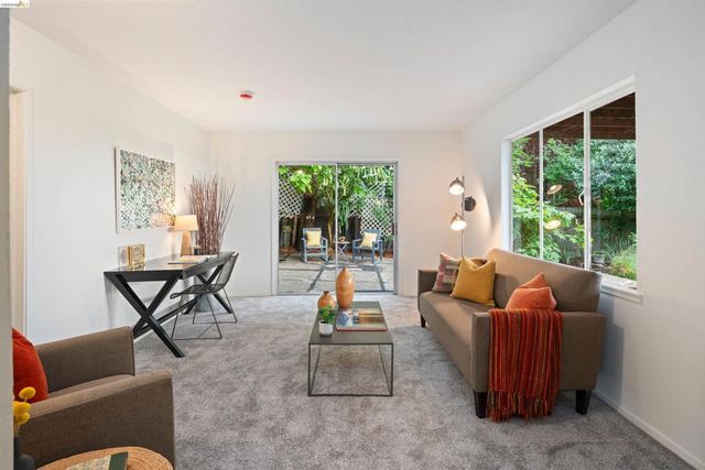 5941 Harbor View Ave, San Pablo, CA 94806