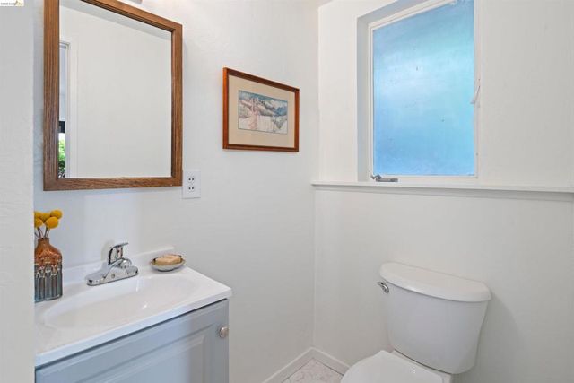 5941 Harbor View Ave, San Pablo, CA 94806