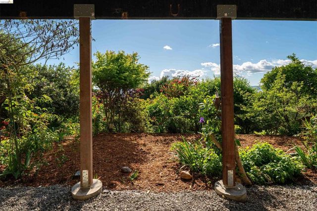 5941 Harbor View Ave, San Pablo, CA 94806