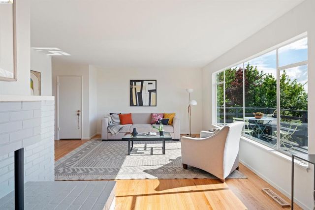 5941 Harbor View Ave, San Pablo, CA 94806