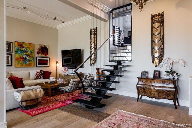 2987 Franklin Street PENTHOUSE, Detroit, MI 48207