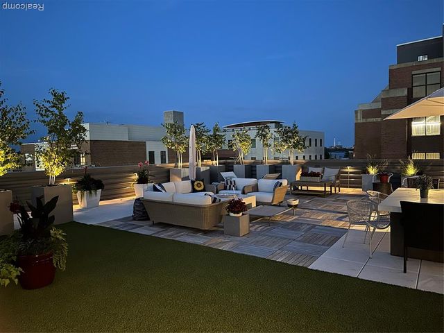 2987 Franklin Street PENTHOUSE, Detroit, MI 48207