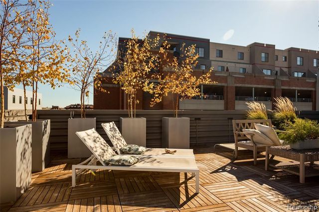 2987 Franklin Street PENTHOUSE, Detroit, MI 48207