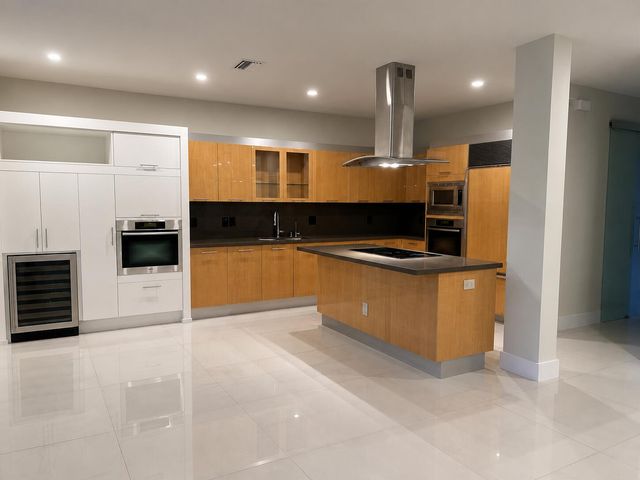 1094 BLUEWOOD Terrace, Weston, FL 33327