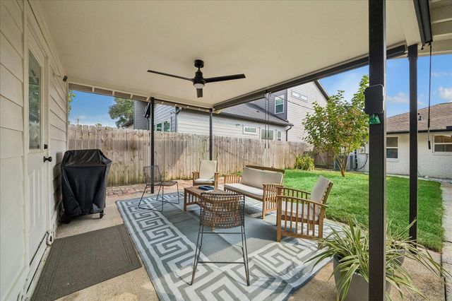 2018 Libbey Drive, Houston, TX 77018