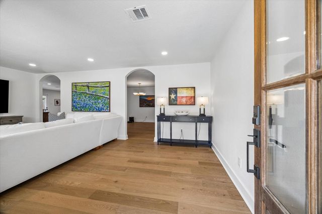 2018 Libbey Drive, Houston, TX 77018