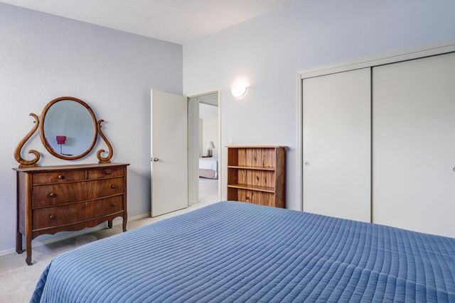 524 SEWARD PARK Avenue NE, Albuquerque, NM 87123