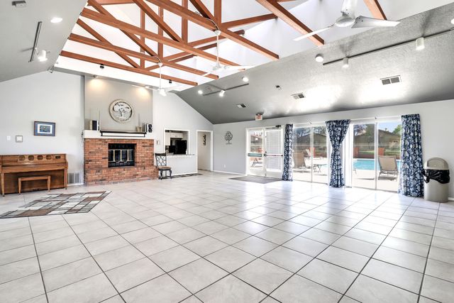 524 SEWARD PARK Avenue NE, Albuquerque, NM 87123