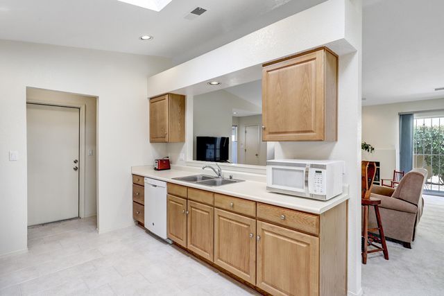 524 SEWARD PARK Avenue NE, Albuquerque, NM 87123