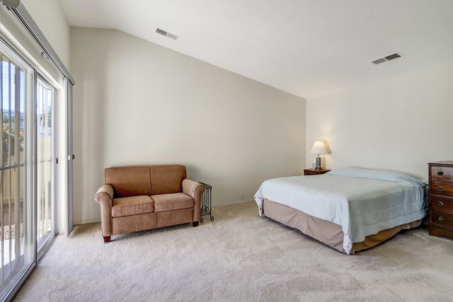 524 SEWARD PARK Avenue NE, Albuquerque, NM 87123