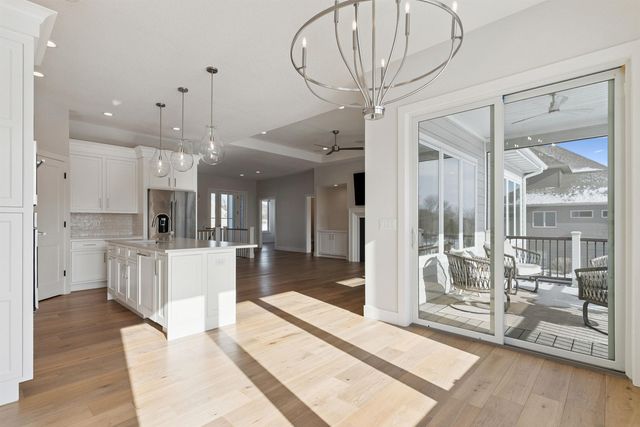 3120 Waterbury Drive, Cedar Falls, IA 50613