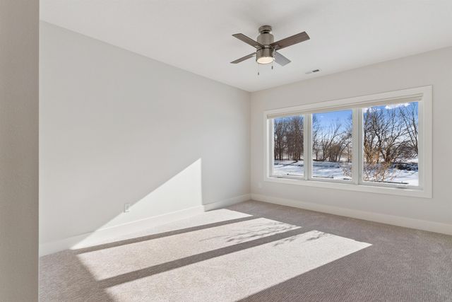 3120 Waterbury Drive, Cedar Falls, IA 50613