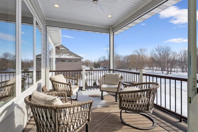 3120 Waterbury Drive, Cedar Falls, IA 50613