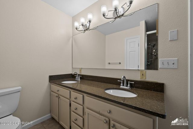 7822 Raymar Circle, Anchorage, AK 99518