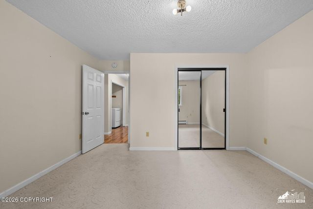 7822 Raymar Circle, Anchorage, AK 99518