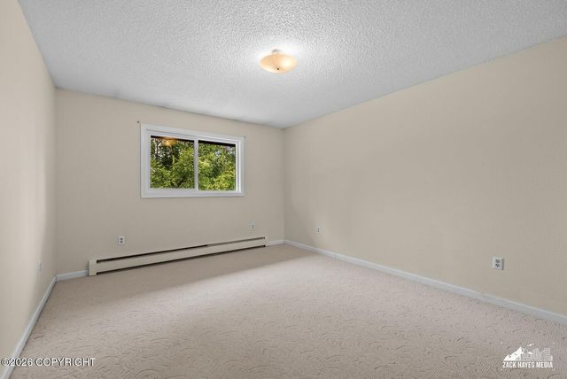 7822 Raymar Circle, Anchorage, AK 99518