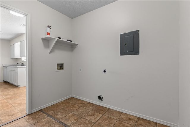 3514 W Olive Street, Rogers, AR 72756