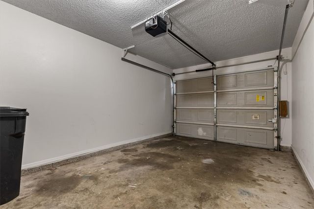3514 W Olive Street, Rogers, AR 72756
