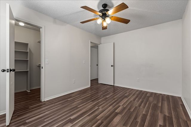 3514 W Olive Street, Rogers, AR 72756