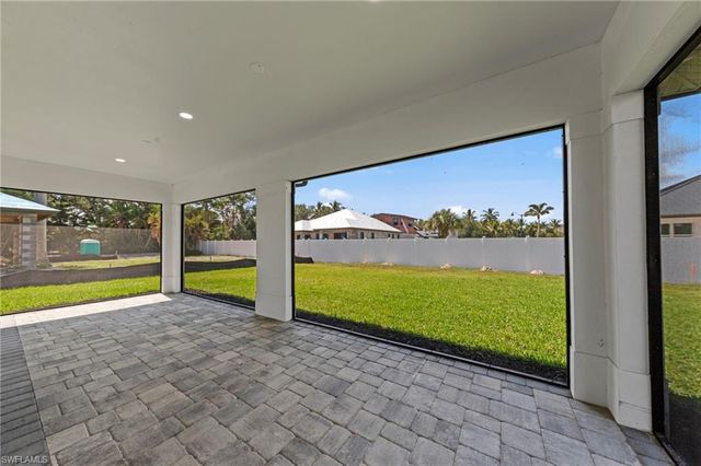 12307 Sweet Kiwi LN, Fort Myers, FL 33908