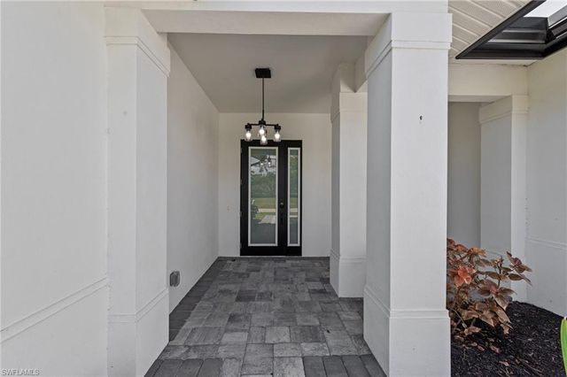 12307 Sweet Kiwi LN, Fort Myers, FL 33908