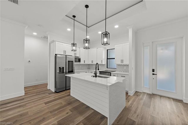 12307 Sweet Kiwi LN, Fort Myers, FL 33908