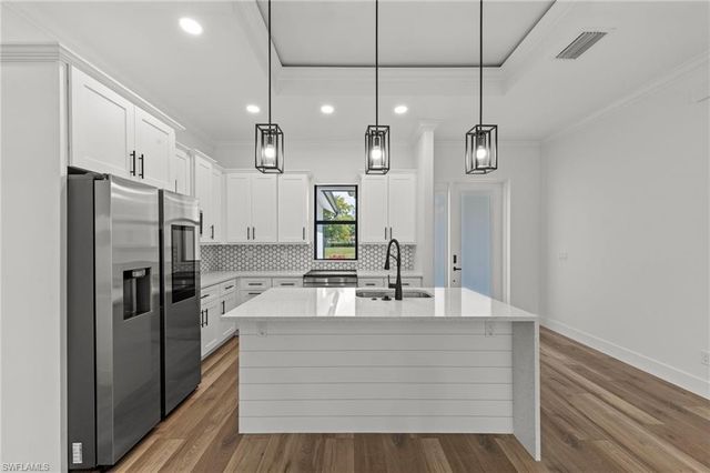 12307 Sweet Kiwi LN, Fort Myers, FL 33908