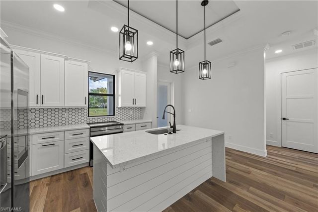 12307 Sweet Kiwi LN, Fort Myers, FL 33908