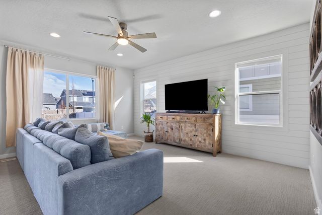 832 N PLAINSMAN DR, Spanish Fork, UT 84660