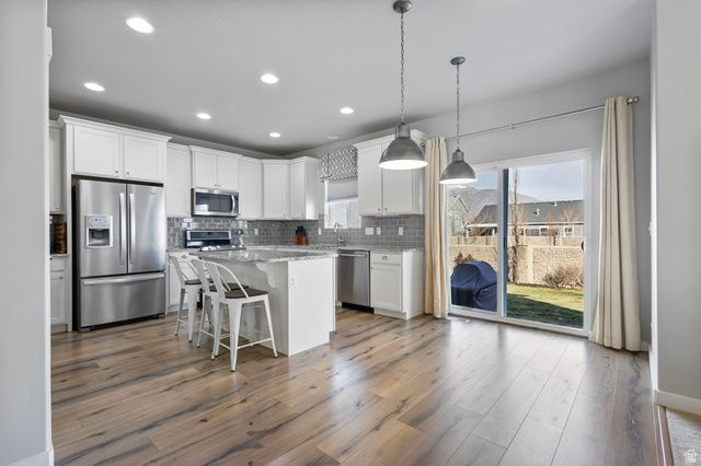 832 N PLAINSMAN DR, Spanish Fork, UT 84660