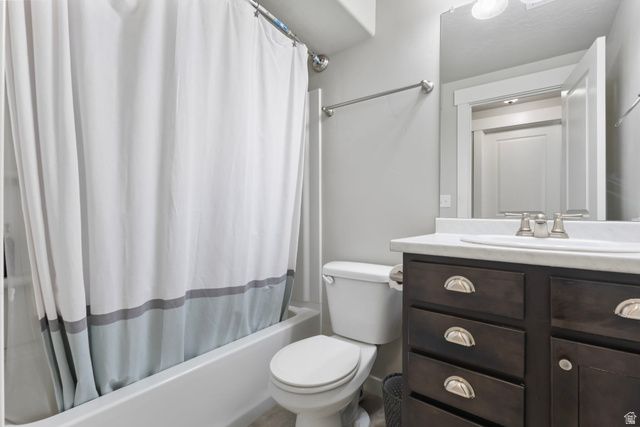 832 N PLAINSMAN DR, Spanish Fork, UT 84660