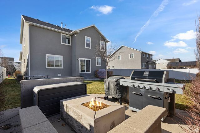 832 N PLAINSMAN DR, Spanish Fork, UT 84660