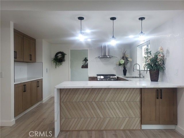 2758 W STOCkTON, Anaheim, CA 92801