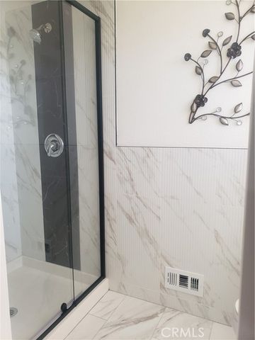 2758 W STOCkTON, Anaheim, CA 92801