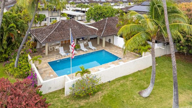 205 Kawaihae Street A5, Honolulu, HI 96825