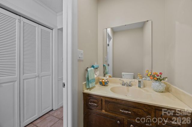 462 Camrose Circle NE, Concord, NC 28025