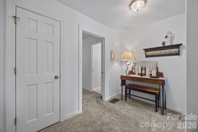 462 Camrose Circle NE, Concord, NC 28025