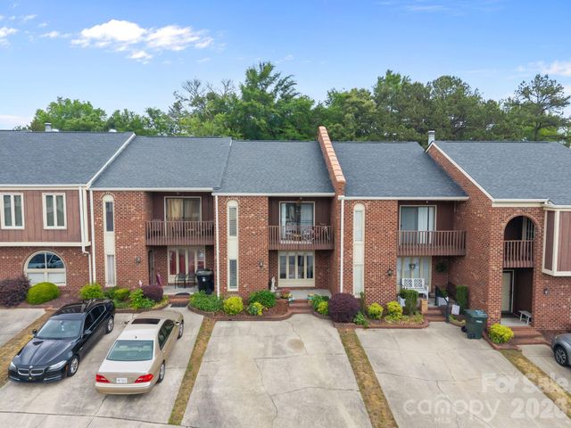 462 Camrose Circle NE, Concord, NC 28025