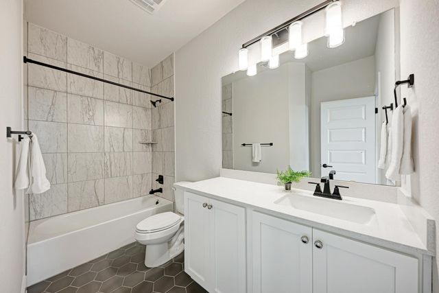 8417 Thompson Teal TRL, Austin, TX 78744