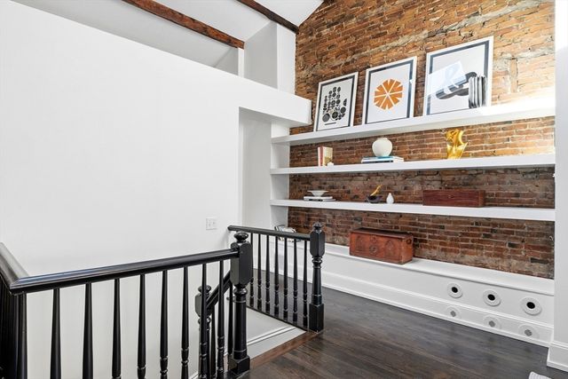 22 Joy St 22, Boston, MA 02114