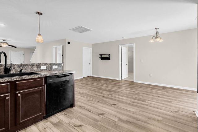 2241 Deerfield Ave., Myrtle Beach, SC 29575