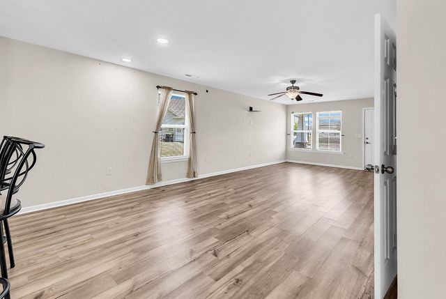 2241 Deerfield Ave., Myrtle Beach, SC 29575