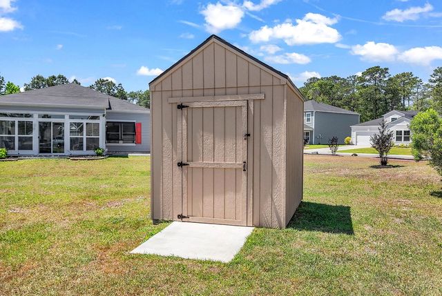 2241 Deerfield Ave., Myrtle Beach, SC 29575