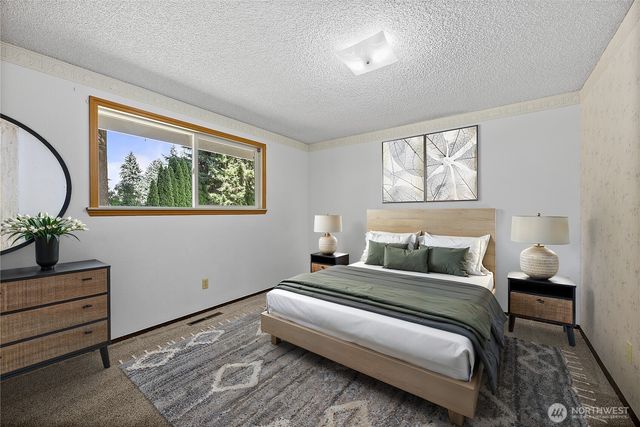 10811 Rampart Drive E, Puyallup, WA 98374