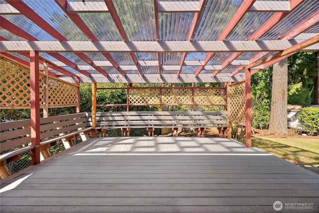 10811 Rampart Drive E, Puyallup, WA 98374